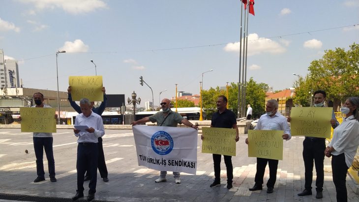 Tüm İş Konfederasyonuna Bağlı Tüm Birlik – İş Sendikası, Milli Eğitim Çalışan Mağdurları Hakkında Basın Açıklaması Yaptı