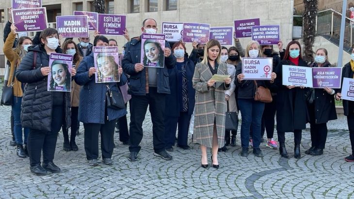 Kadın Cinayetlerine Yönelik Halktan Tepkiler Çığ gibi Büyüyor