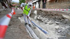 ANKARA BÜYÜKŞEHİR YILLARDIR İHMAL EDİLEN ALTYAPI SORUNLARINA NEŞTER VURUYOR