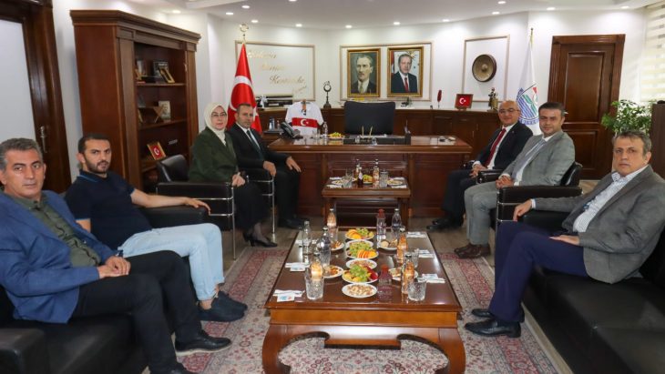 BAKAN YARDIMCISI ŞENSOY, BAŞKAN VEKİLİ TUTUK’U ZİYARET ETTİ