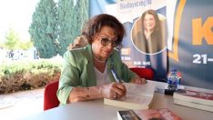 Psikiyatrist-yazar Gülseren Budayıcıoğlu okurlarıyla buluştu