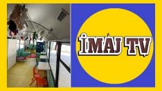 Anneler Alışverişte Çocuklar Oyun Otobüsünde