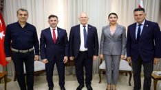 Töre, Dünya Gençlik Konseyi heyetini kabul etti