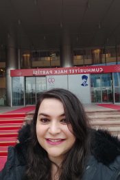 Didem Hande Doğan, milletvekili aday adaylığını açıkladı