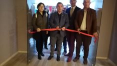 İşcan ın sergisine yoğun ilgi