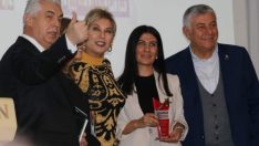 Başarılı Kadınlar ödüllendirildi
