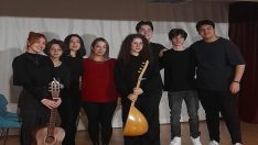 18 Mart’ı ” Çanakkale” türküsü ile andılar