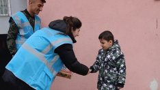 OTİZMLİ ÇOCUKLAR EVLERİNDE ZİYARET EDİLDİ