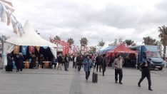 PARTİLERİN ÇADIRLARI PANAYIR HALİNE GELMİŞ