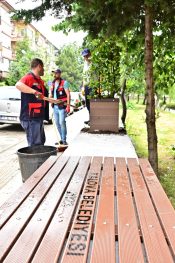 VANDALLAR YİNE İŞ BAŞINDA!