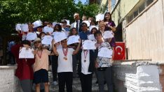 AYTEN TEKIŞIK ORTAOKULUNA MADALYA YAĞDI