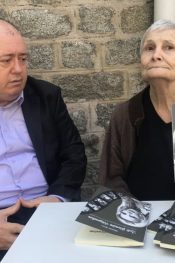 EFSANE OYUNCUYU AĞLATAN KİTAP