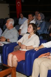 EĞİTİM, GELİŞİM VE KARİYERDE EBEVEYNİN ROLÜ ALTSO’DA ANLATILDI