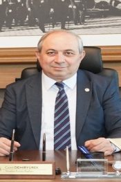 Haberci tarafsız ve halkın ve tapulumun görüşlerini dile getirendir