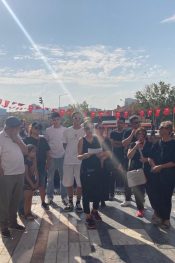 Hayvan hakları savunucuları; Hedef bir milyon imza