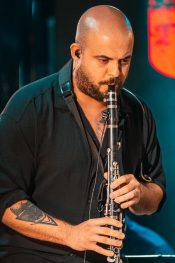 Fevzi Günüç:Sol klarnet ustası