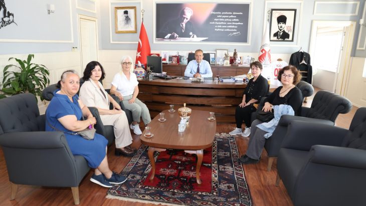 UGK Antalya kadın kolları yöneticileri:Döşemealtı Belediye Başkanı Menderes Dal’ı ziyaret etti