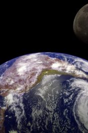 Bilim İnsanları Araştırdı: Uzayda Sağlıklı Nesiller Mümkün mü?