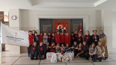 Bursa Macide Gazioğlu Ortaokulu 5-B Sınıfı’ndan Örnek Dayanışma Projesi