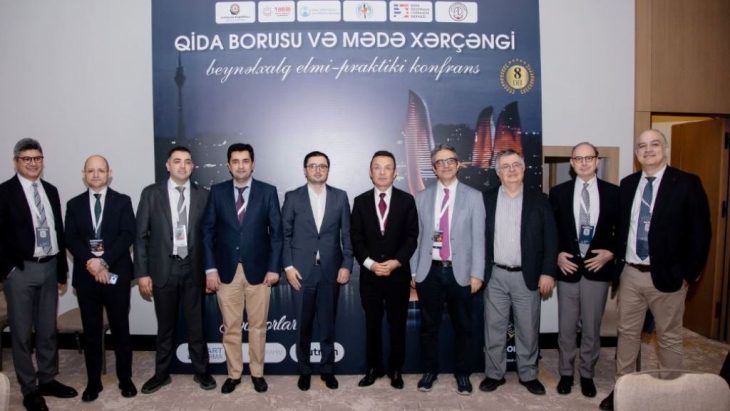 Azerbaycanlı ve Türk Doktorlar Arasında Özofagus ve Mide Kanseri Tedavisi Alanındaki Deneyim Alışverişi Yeni Bir Aşama Açıyor