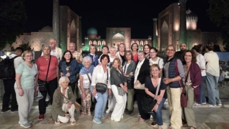 TÜRK TURİSTLER ÖZBEKİSTAN ’DA