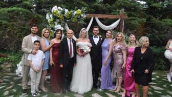 Gazeteci-Yazar Gülşen Birdal, Oğlu Berker’i Görkemli Bir Düğünle Evlendirdi