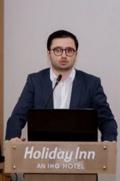 Ünlü Azerbaycanlı Onkoloji Uzmanı Doçent Ünvanını Aldı